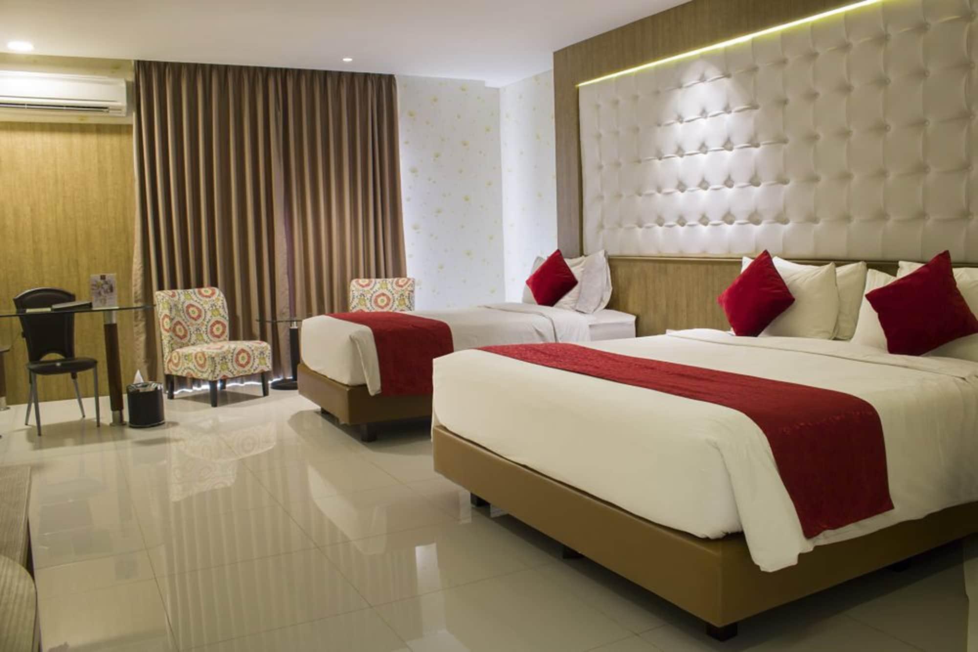 West Point Hotel Бандунг Екстер'єр фото
